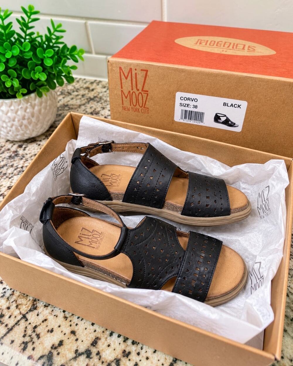 NEW Miz Mooz Corvo Leather Sandals EU 38 US 7.5-8 Black Laser Cut Ankle Strap